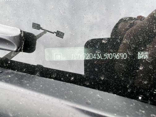 2020 Chevrolet Corvette Stingray w/2LT