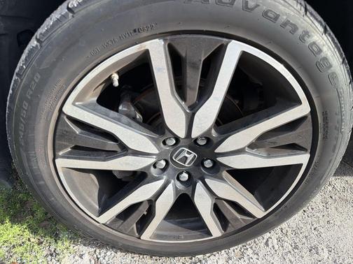 2019 Honda Pilot Touring 7-Passenger