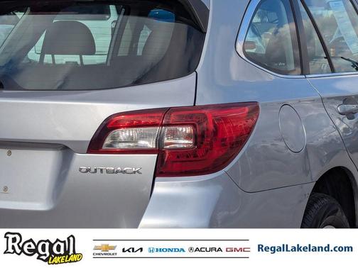 2018 Subaru Outback 2.5i