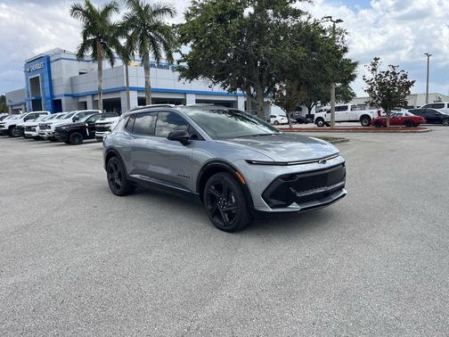2025 Chevrolet Equinox EV RS