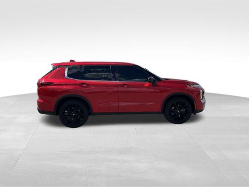 2024 Mitsubishi Outlander SE Black Edition