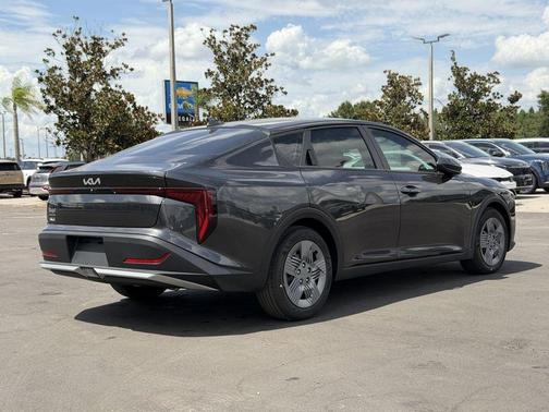 Gray 2026 Kia K4 LX