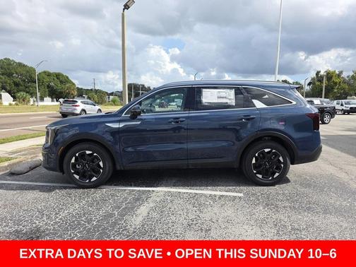 2025 Kia Sorento S