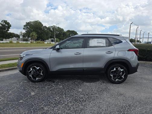 2025 Kia Seltos EX