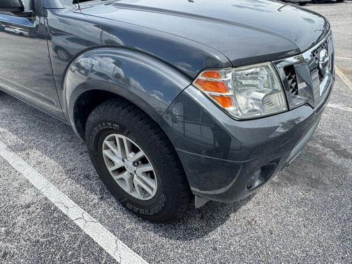 2015 Nissan Frontier SV
