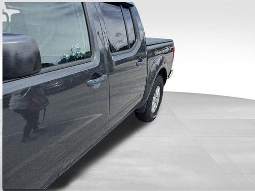 2015 Nissan Frontier SV