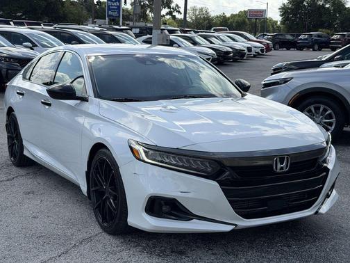 White 2021 Honda Accord Sport SE