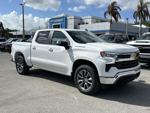 Summit White 2026 Chevrolet Silverado 1500 LT