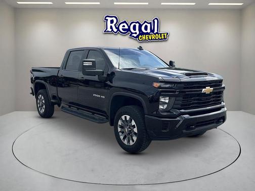 2025 Chevrolet Silverado 2500 Custom