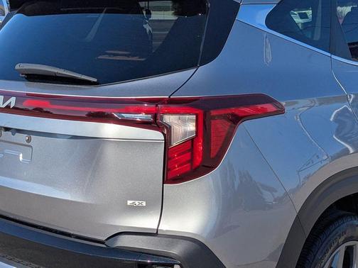 2024 Kia Seltos SX