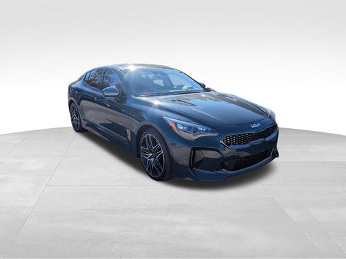 2023 Kia Stinger GT2