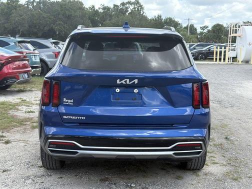 Sapphire Blue 2023 Kia Sorento S