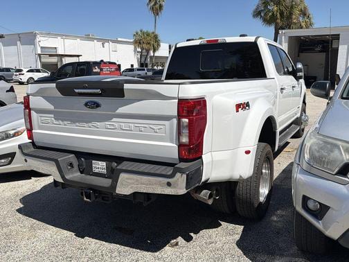 2022 Ford F-350 Lariat Super Duty