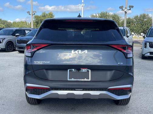 2025 Kia Sportage Hybrid LX