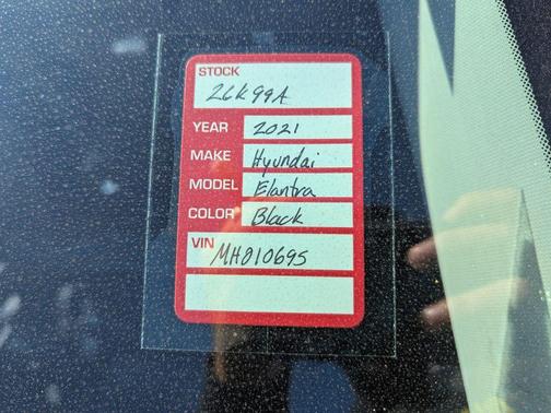 2021 Hyundai ELANTRA Limited