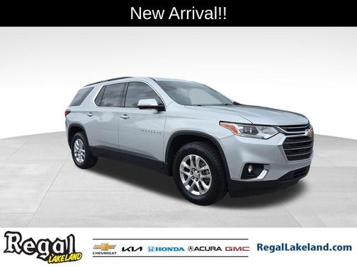 2020 Chevrolet Traverse LT Cloth