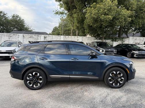 2024 Kia Sportage Plug-In Hybrid X-Line