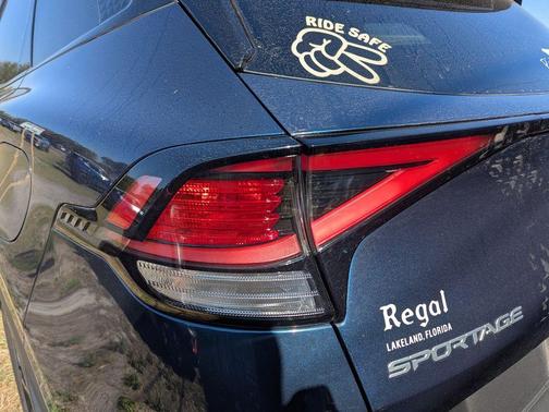 2024 Kia Sportage Plug-In Hybrid X-Line