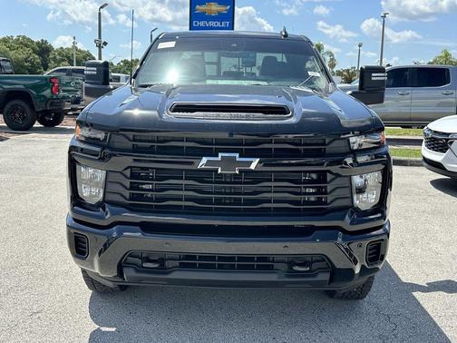 Black 2026 Chevrolet Silverado 2500 Custom