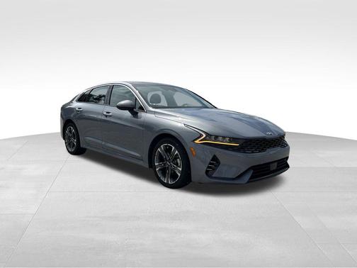 2021 Kia K5 EX
