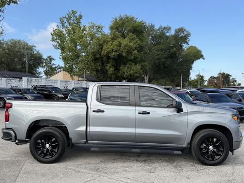 Sterling Gray Metallic 2024 Chevrolet Silverado 1500 Custom