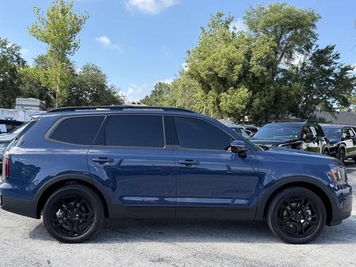 Midnight Black 2025 Kia Telluride SX-Prestige X-Line