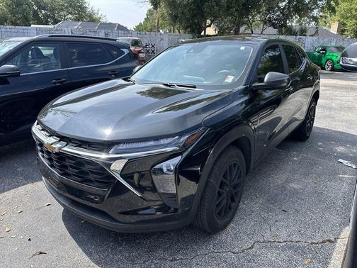 2024 Chevrolet Trax LS