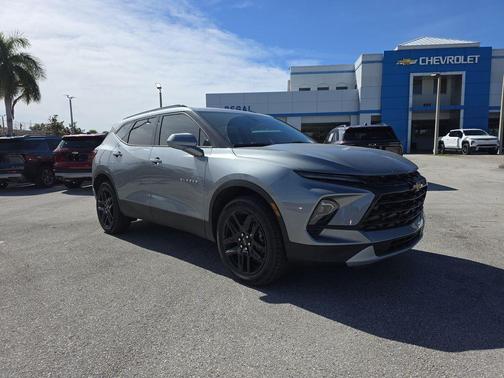2025 Chevrolet Blazer LT