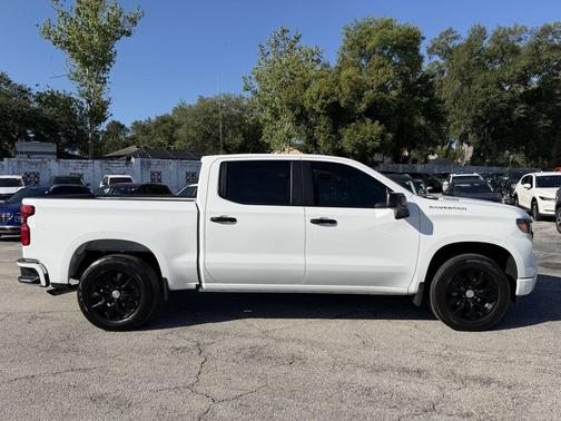 Summit White 2025 Chevrolet Silverado 1500 Custom