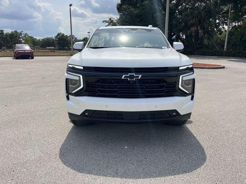 2025 Chevrolet Tahoe RST