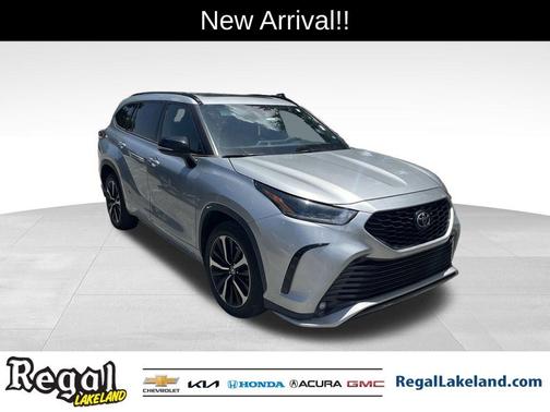 2022 Toyota Highlander XSE