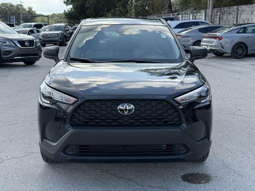 Jet Black 2025 Toyota Corolla Cross L