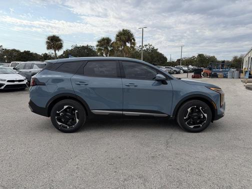 2026 Kia Sportage Hybrid S