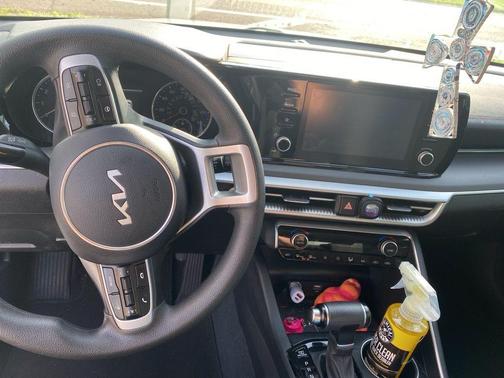2022 Kia K5 LXS