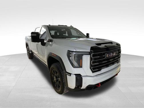 2025 GMC Sierra 2500 AT4