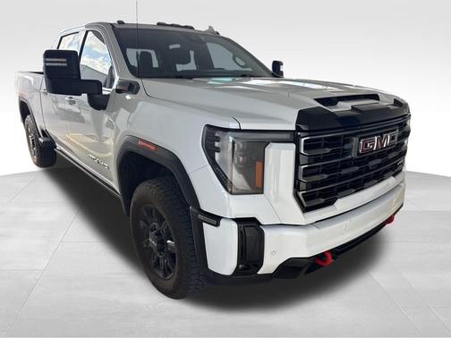 2025 GMC Sierra 2500 AT4