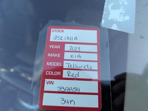 2023 Kia Telluride S