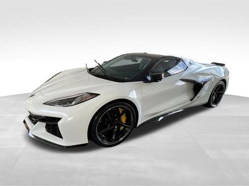 2025 Chevrolet Corvette E-Ray