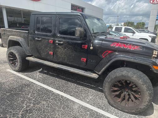 Black Clearcoat 2022 Jeep Gladiator Sport