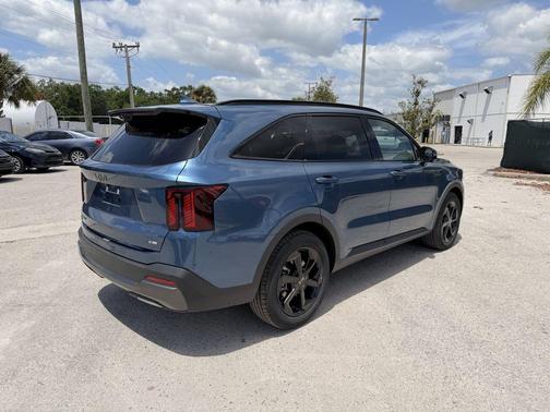 Mineral Blue 2026 Kia Sorento Hybrid X-LINE SX PRESTIGE