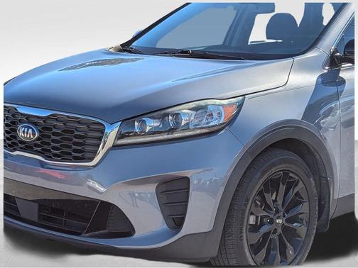 2020 Kia Sorento S