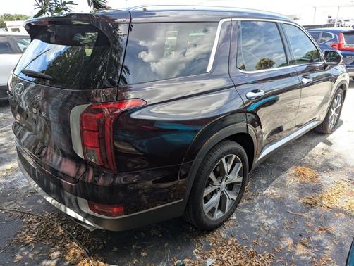 Burgundy 2022 Hyundai PALISADE SEL