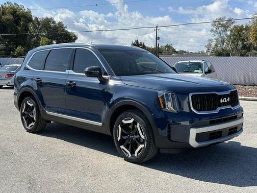 2025 Kia Telluride EX