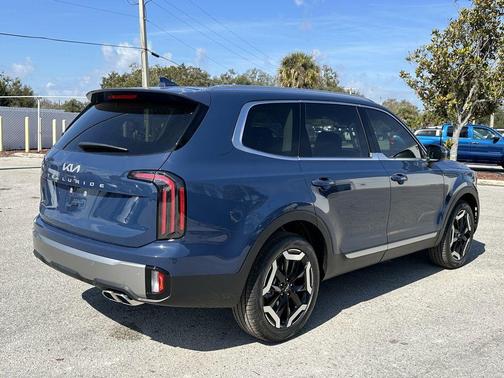 2025 Kia Telluride EX