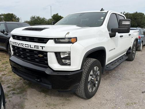Summit White 2021 Chevrolet Silverado 2500 Custom