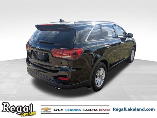 2019 Kia Sorento LX