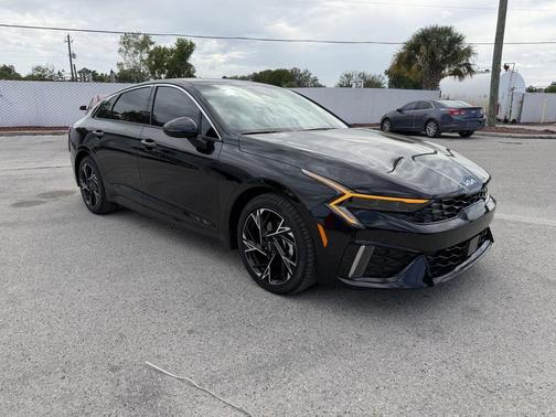 Aurora Black Pearl 2026 Kia K5 GT-Line