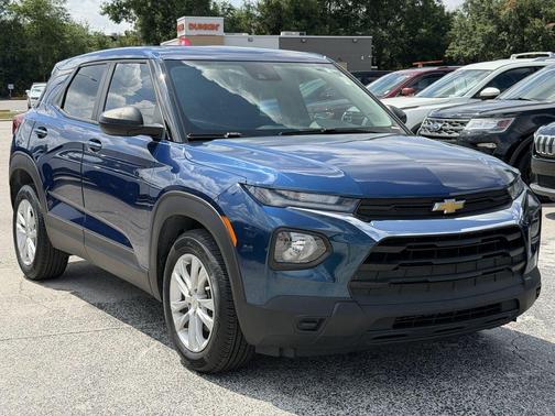 Pacific Blue Metallic 2021 Chevrolet Trailblazer LS