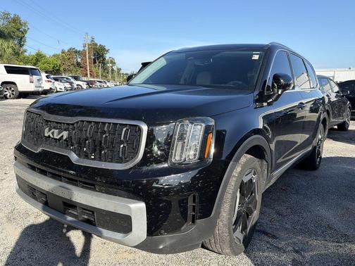 Ebony Black 2024 Kia Telluride EX