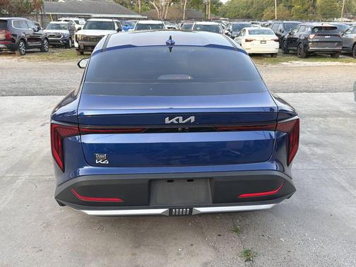 Deep Sea Blue 2025 Kia K4
